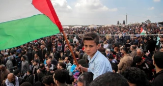 فراخوان برای برگزاری راهپیمایی میلیونی در آستانه روز نکبت/ ملت فلسطین توطئه آمریکایی را ناکام می‌گذارند/ استقرار ۱۱ گردان ارتش اسرائیل برای مقابله با تظاهرات ۱۴ می و آماده باش ارتش صهیونیستی