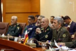 خلال استقباله نظيره الافغاني

وزير الدفاع الايراني: الشعب اليمني يتعرض يومياً لهجمات جوية غادرة ولئيمة من قبل النظام السعودي

 2