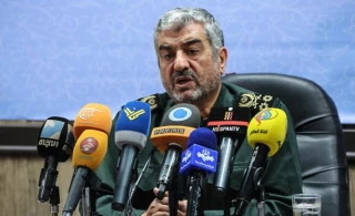 فرمانده کل سپاه پاسداران انقلاب اسلامی: 

برجام نشان داد آمریکایی ها قابل اعتماد نیستند