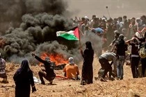 دعت جميع الجهات الفاعلة إلى وضع تدابير محددة لمنع الأطفال من التعرض للضرر وتجنب إصاباتهم

يونيسيف: أكثر من 1000 طفل أصيبوا في مسيرات العودة
 2