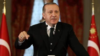 رئیس‌جمهور ترکیه در ضیافت افطار با سفیران ترکیه در آنکارا:

دست آمریکا به خون کودکان فلسطینی آغشته است/کشورهایی که بیش از 15 هزار کلاهک هسته‌ای دارند،‌ جهان را تهدید می‌کنند