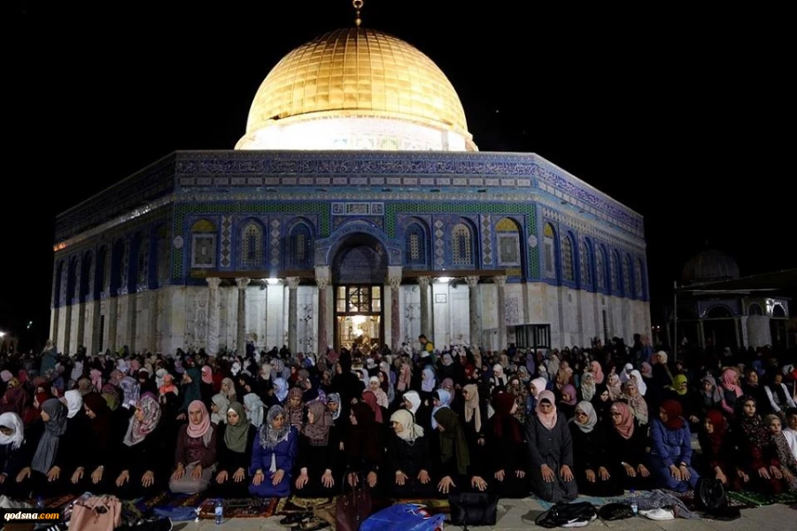 خالد ابو لبن:

مردم قدس افطار امارات را تحریم کردند 2