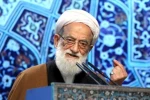 ينبغي عدم الثقة بالأعداء وأن نعتبر من التجارب التاريخية السابقة    

خطيب الجمعة بطهران: مشكلة الأعداء ليست مع الصواريخ بل مع الإسلام
 2