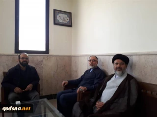 دیدار دبیر دفتر جمعیت دفاع از ملت فلسطین استان خوزستان با مسئول دفتر بعثه مقام معظم رهبری و مدیرکل حج زیارت استان