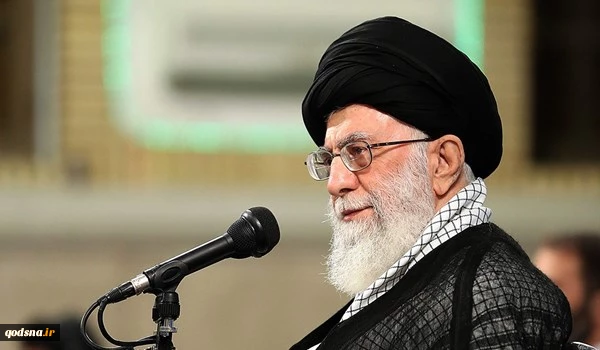 وفی کلمته خلال مراسم إحیاء الذکرى السنویة التاسعة والعشرین لرحیل مؤسس الجمهوریة الاسلامیة الایرانیة

قائد الثورة: نثق بقدرة شعبنا وسنتصدى لغطرسة الأعداء  2