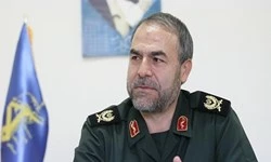 معاون سیاسی سپاه پاسداران انقلاب اسلامی:

مشکلات کشور قابل حل هستند/ لزوم عمل به شعار سال برای عبور از مشکلات اقتصادی