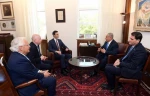 بحسب بيان صدر عن مكتبه

نتنياهو: كوشنير وغرينبلات يدعمان إجراءاتنا على حدود غزة

 2