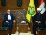 خلال لقاءه بامين عام حركة النجباء

السفير الايراني لدي بغداد: اداء حركات المقاومة الاسلامية يبعث علي الفخر

 2