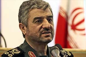 سرلشکر جعفری اعلام کرد:

سپاه برای مقابله با هرگونه توطئه دشمن کاملاً آماده‌است