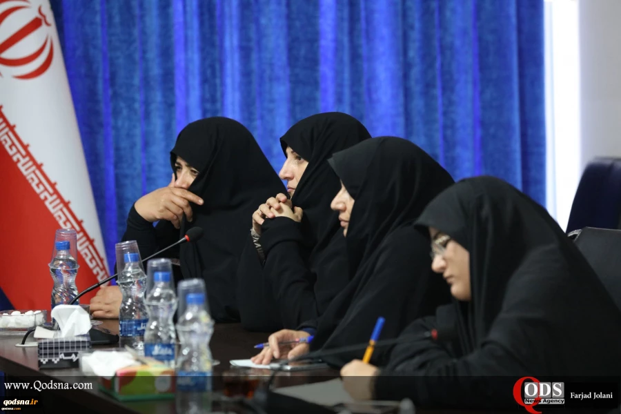 Aktivis Perempuan dan Media Turki mengunjungi Kantor Berita Qodsna 12
