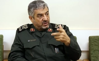 فرمانده کل سپاه پاسداران انقلاب اسلامی:

 الگوی تفکر انقلابی ملت ایران امروز در جغرافیای مقاومت اسلامی الگوی رزمندگان قرار گرفته است/ هزینه مقاومت برابر دشمن به مراتب پایین تر از هزینه سازش است