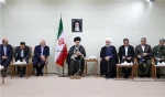 خلال استقباله اعضاء الحكومة..

 قائد الثورة: ايران قادرة على تخطي المشاكل الاقتصادية 
 2