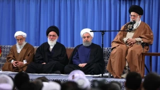 Rahbar: Pemerintah Iran Mampu Tangkal Plot AS