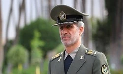 وزیر دفاع:

اقدامات دشمن در راستای تجزیه کشور خنثی شد/ دشمن نمی‌تواند به اهدافش برسد