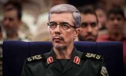 در بیانیه مشترک سرلشکر باقری و ژنرال باجوا مطرح شد:

تاکید بر مقابله با داعش و همکاری تاکتیکی برای توسعه فضای امنیتی مرز ایران و پاکستان