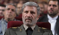 امیر حاتمی در بازدید از صنایع زرهی بنی‌هاشم دورود:

تغییر نگاه وزارت دفاع در ارتقای صنایع زرهی/جزء کشورهای برتر دنیا در صنایع دفاعی هستیم