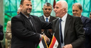 منابع فلسطینی اعلام کردند:

جزئیات پیشنهاد مصر برای اجرای توافق آشتی ملی