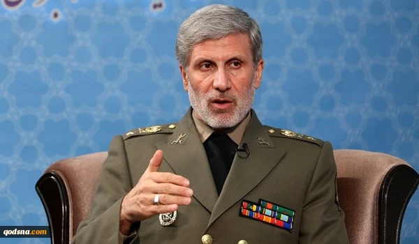 خلال زيارته التفقدية لمجموعة "بني هاشم" لصناعات الدروع

وزير الدفاع: ايران من الدول المتفوقة في الصناعات الدفاعية في العالم
 2