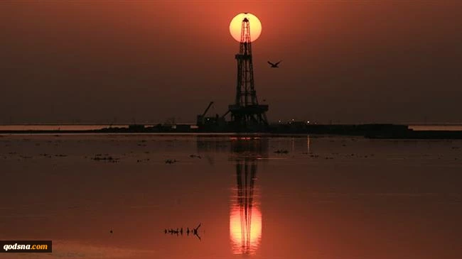 Trump ‘taken hostage’ by Saudis on Iran oil sanctions: Official 2