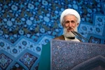 خطيب جمعة طهران: امريكا حولت وزارة الخزانة الى غرفة حرب اقتصادية ضد ايران
 2