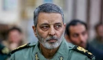 قائد الجيش الإيراني: التواجد المفيد لإيران في سوريا أدى إلى غضب الأعداء وانفعالهم

 2