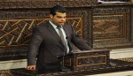 عضو مجلس الشعب السوري وليد درويش لقدسنا: 

هجوم السويداء معاقبة الشعب السوري في جبل العرب نتيجة مواقفهم الوطنية الموالية للدولة والوطن // أميركا تضرب الشعب وتحاول شرعنة وجودها في قاعدة التنف 2