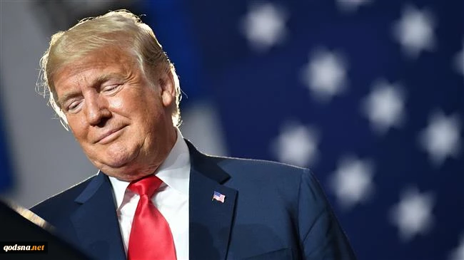 Trump signs executive order reimposing sanctions against Iran 2