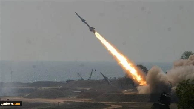 Yemeni forces hit Saudi military base in Jizan with ballistic missile: Report 2