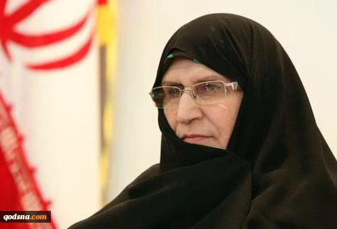 في مقر جمعية الدفاع عن الشعب الفلسطيني

نشطاء تونسيون يلتقون بكريمة الامام الخميني(رض)
 2