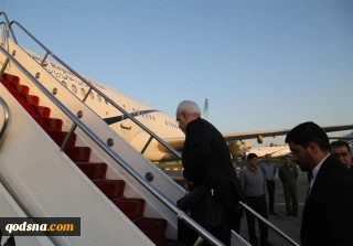 به منظور شرکت در نشست وزرای کشورهای حاشیه دریای خزر:

ظریف تهران را به مقصد شهر آکتائو در قزاقستان ترک کرد