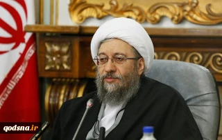 آیت الله آملی لاریجانی در جلسه مسئولان عالی قضایی:

سعودی‌ها روی سفاکان تاریخ را سفید کرده اند/دشمن با ناامیدسازی مردم در پی ایجاد التهاب است