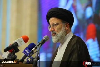 حجت الاسلام رئیسی:

مسجد‌الاقصی پایگاه مقاومت‌آفرینی است/ صهیونیستها می‎خواهند با حق خواهی مبارزه کنند