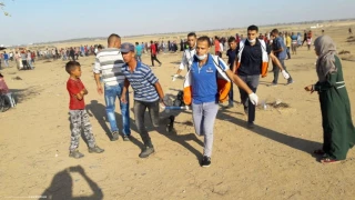 منابع فلسطینی خبر دادند:

مجروحیت 189 فلسطینی در جمعه وفاداری به امدادگران و خبرنگاران+تصاویر