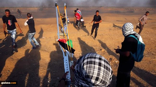 Israeli troops wound about 190 Palestinian protesters in blockaded Gaza Strip 2