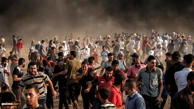 Israeli forces attack Palestinian protesters in Gaza, injure 240
 2