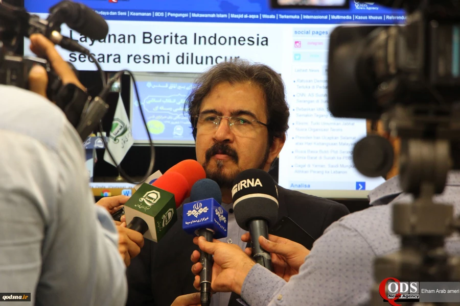 Indonesian Service Unveiled During Session
Session Convened as "Message of 4 Decades of Islamic Revolution Public Diplomacy" 4