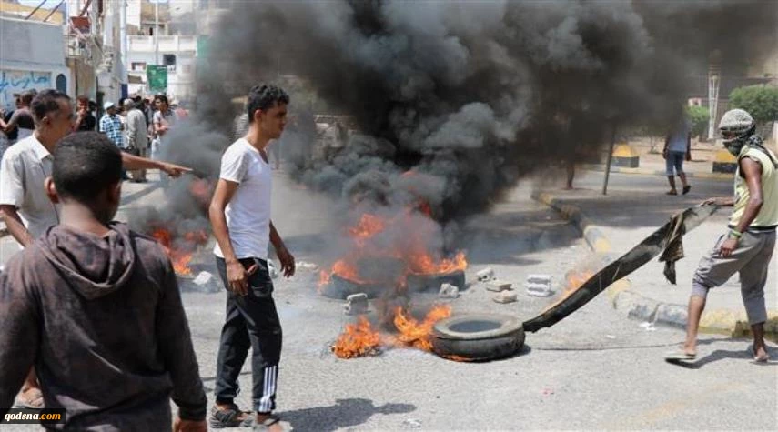 One killed as protests over weakening economy paralyze Yemen’s southern provinces 2