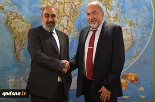 در ادامه جنگ روانی شبکه های فارسی زبان با مردم ایران؛

خبرنگار رادیو فردا با وزیرجنگ رژیم صهیونیستی برای نخستین بار مصاحبه می‌‎کند