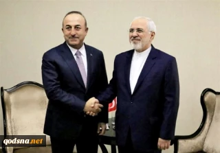 ظریف با همتای ترکیه‌ای خود در تهران دیدار کرد