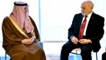 مشادة كلامية بين الجعفري والجبير بمؤتمر الخارجية العرب بالقاهرة

الجعفري طالب بانهاء الحرب ضد اليمن.. ماذا قال وزير الخارجية العراقي لنظيره السعودي؟
 2