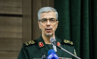 پیام سرلشکر باقری به مناسبت حادثه تروریستی اهواز؛

نیروهای مسلح تروریست‌ها را در هر نقطه از جهان تعقیب خواهند کرد