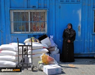 در اعتراض به عدم پاسخ به مطالبات کارمندان انجام شد؛ اعتصاب همه جانبه موسسات آنروا در نوارغزه