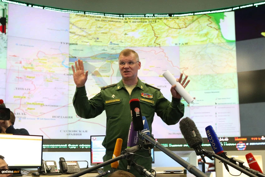 توتر العلاقات الإسرائيلية الروسية يتخذ بعداً أكثر خطورة

الدفاع الروسية: سنسلم سوريا نظام S-300 لصد الهجمات الاسرائيلية/  وزير الدفاع الروسي: لوضع تغير اليوم، وليس بذنبنا!
 2