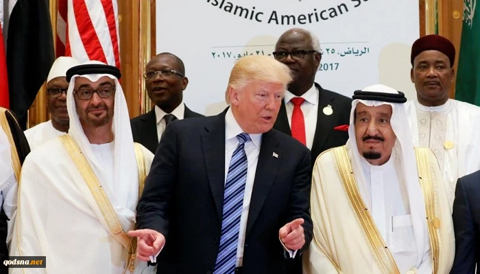 هذه الدول تكبدت خسائر فادحة في العراق وسوريا ولبنان واليمن رغم التخطيط الاسرائيلي لمساعدتهما

ولايتي: السعودية والإمارات تعملان كخادمتَين للولايات المتحدة تطيعان الأوامر الموجهة اليهما 
 2