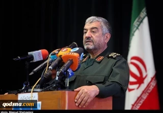 ضمن تاکید بر حفظ دستاوردهای انقلاب اسلامی؛

فرمانده سپاه:‌حمایت صهیونیست‌ها از منافقان و سلطنت‌طلبان برای ایجاد ناامنی در ایران است