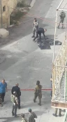 منابع فلسطینی خبر دادند:

شهادت یک جوان فلسطینی در الخلیل به دست نظامیان اشغالگر+تصاویر 2
