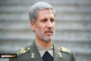حاتمی در حاشیه جلسه هیات دولت:

«جنگنده کوثر» بزودی تحویل نیروی هوایی ارتش خواهد شد