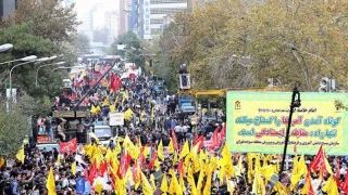 4 Nov Simbol Perlawanan Melawan Arogansi Global