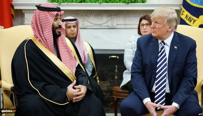 القائد العام لحرس الثورة الاسلامية مخاطبا الكيان الصهيوني والسعودية 

لا تريقوا ماء وجه اميركا اكثر من هذا بتصريحاتكم السخيفة والذليلة 
 2