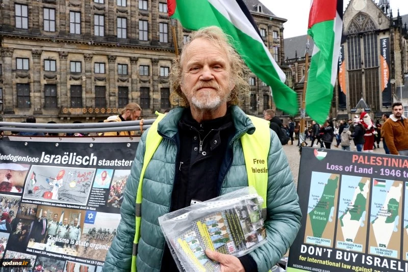 Dutch activist stages solitary protests weekly against Israeli persecution 9